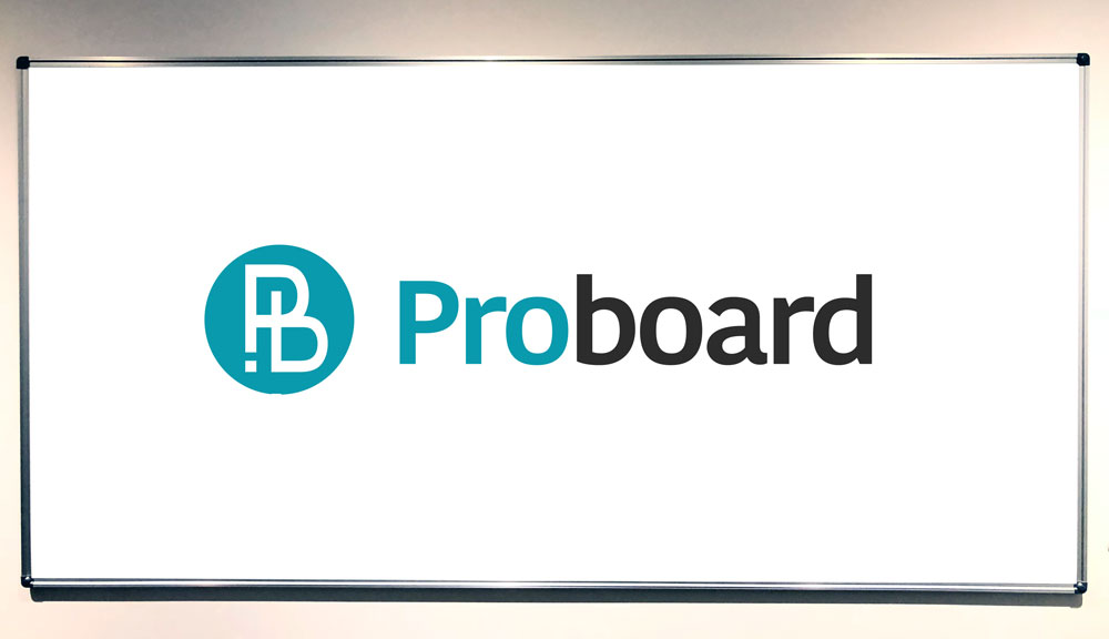 großes Whiteboard mit Proboard-Logo
